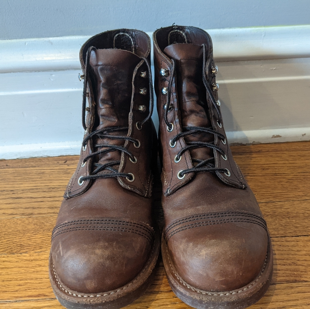 Red Wing Iron Ranger boots 7EE (Wide)